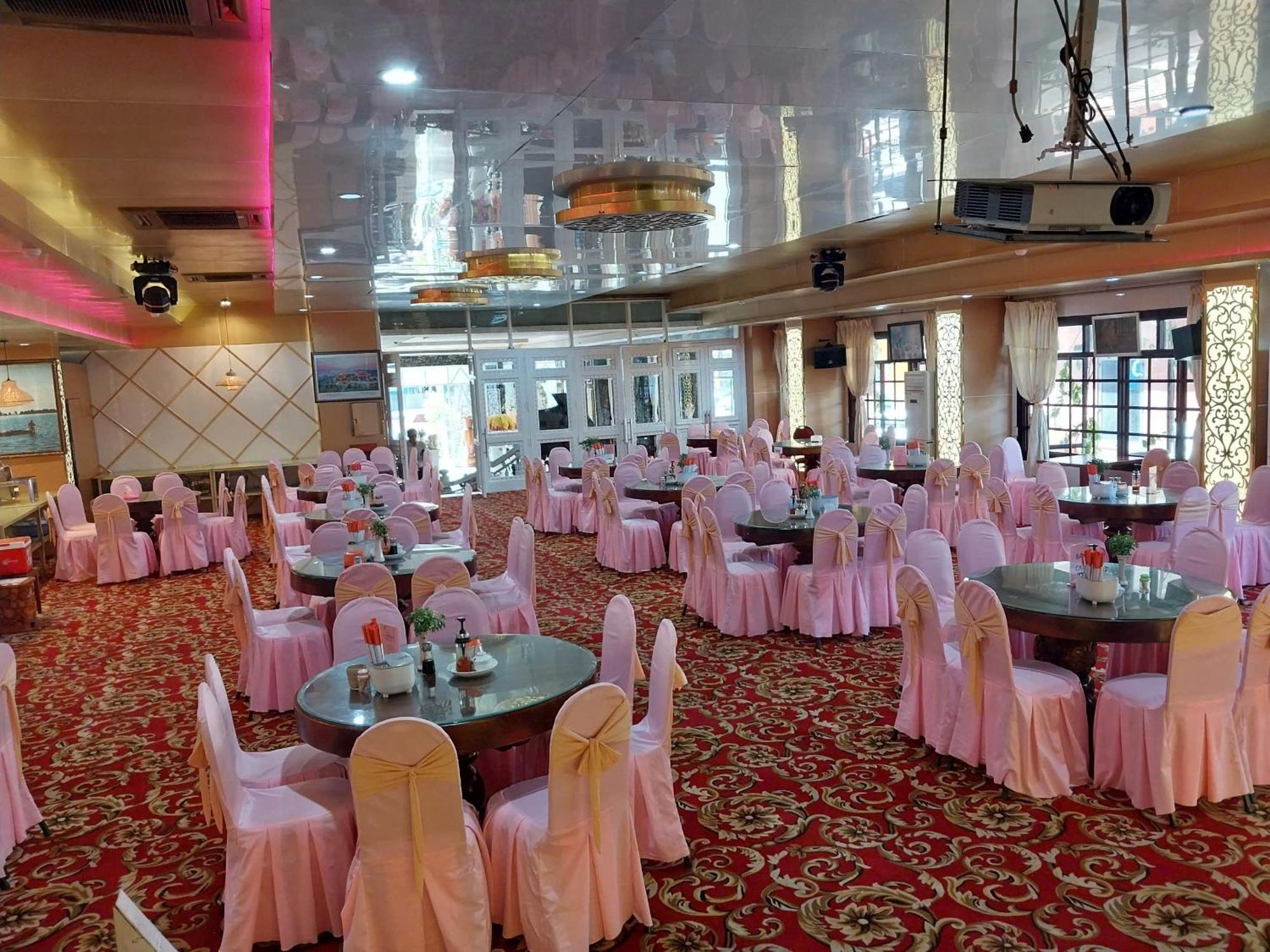 Nhat Quy Hotel شينينغ المظهر الخارجي الصورة