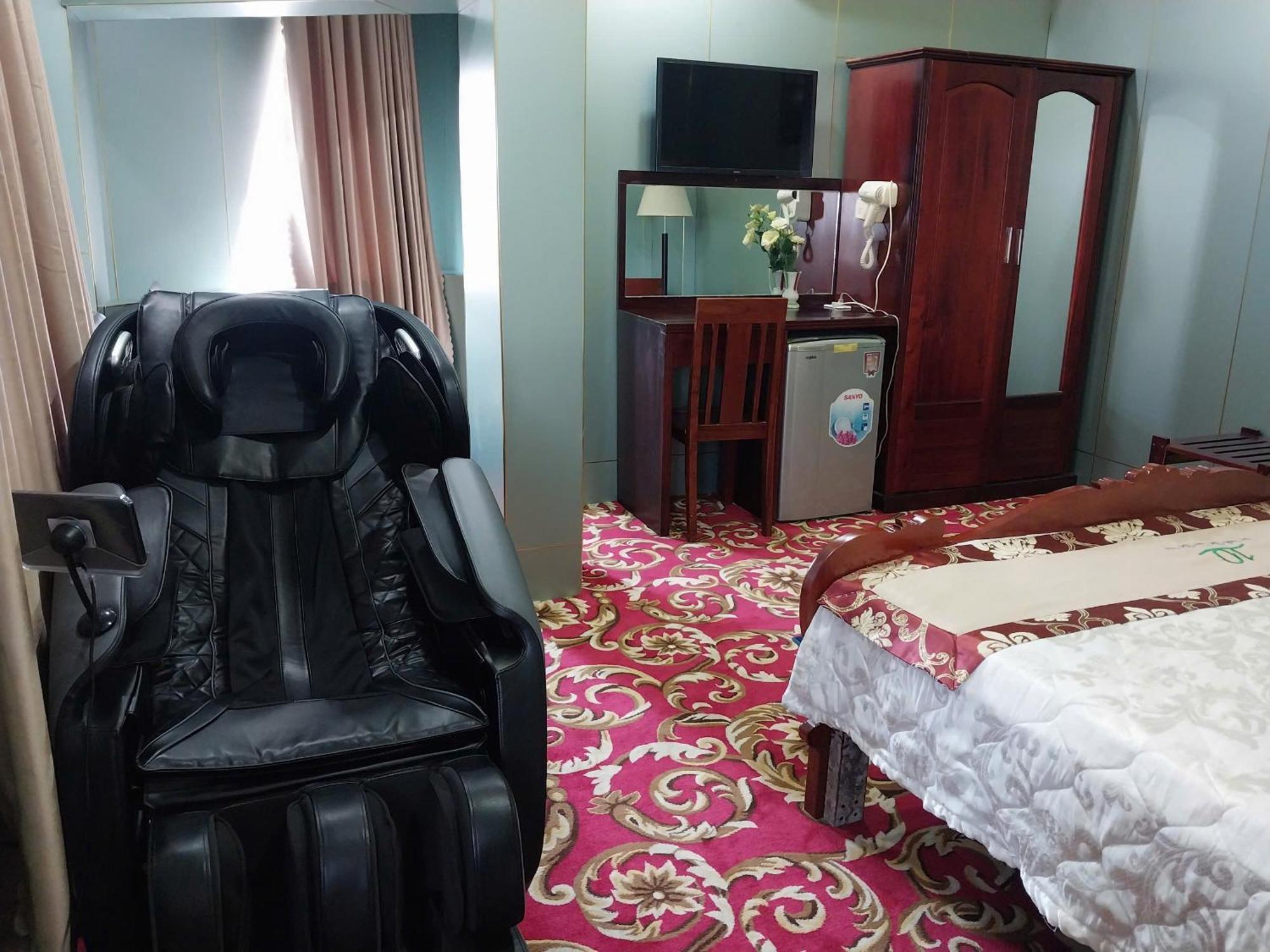 Nhat Quy Hotel شينينغ المظهر الخارجي الصورة